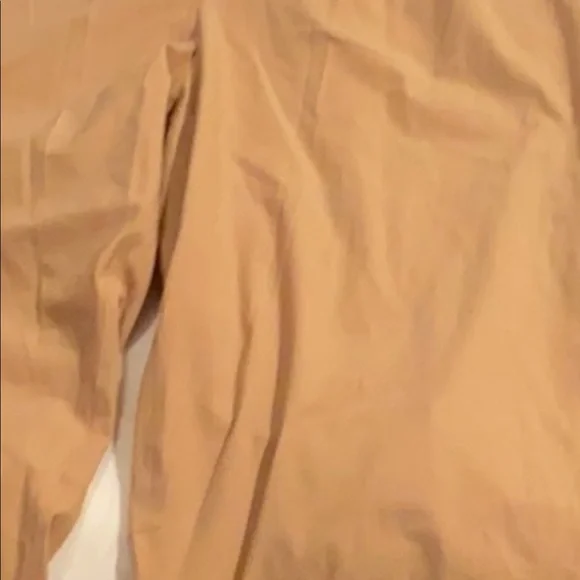 NWT Lululemon tan Trousers with comfort and style of pull on pants firm